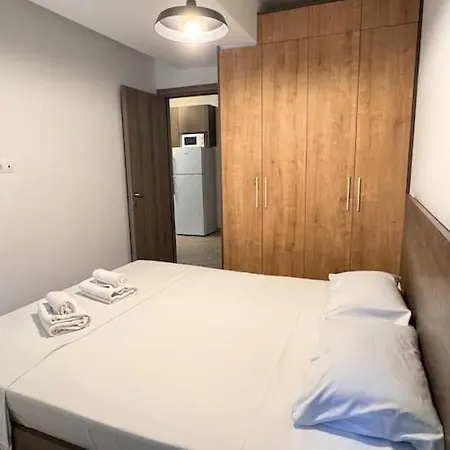 Εlli's Home #2 テッサロニキ